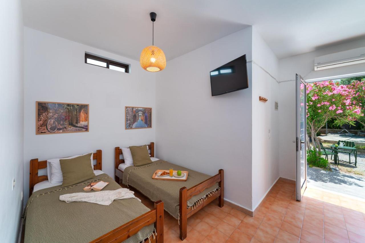 Tselios Apartments & Studios Kiotari Phòng bức ảnh